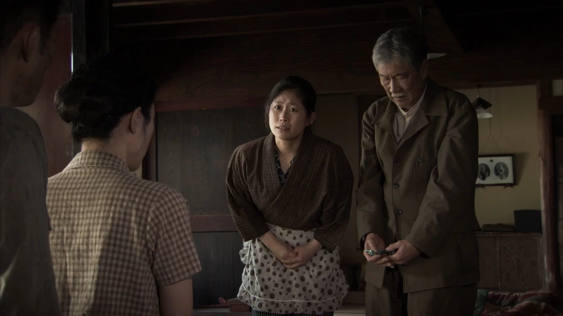 02 - PDV - Caterpillar 2010 Remux 1080p HKG BluRay AVC LPCM 2.0 - SauBuom.mkv_snapshot_00.09....webp