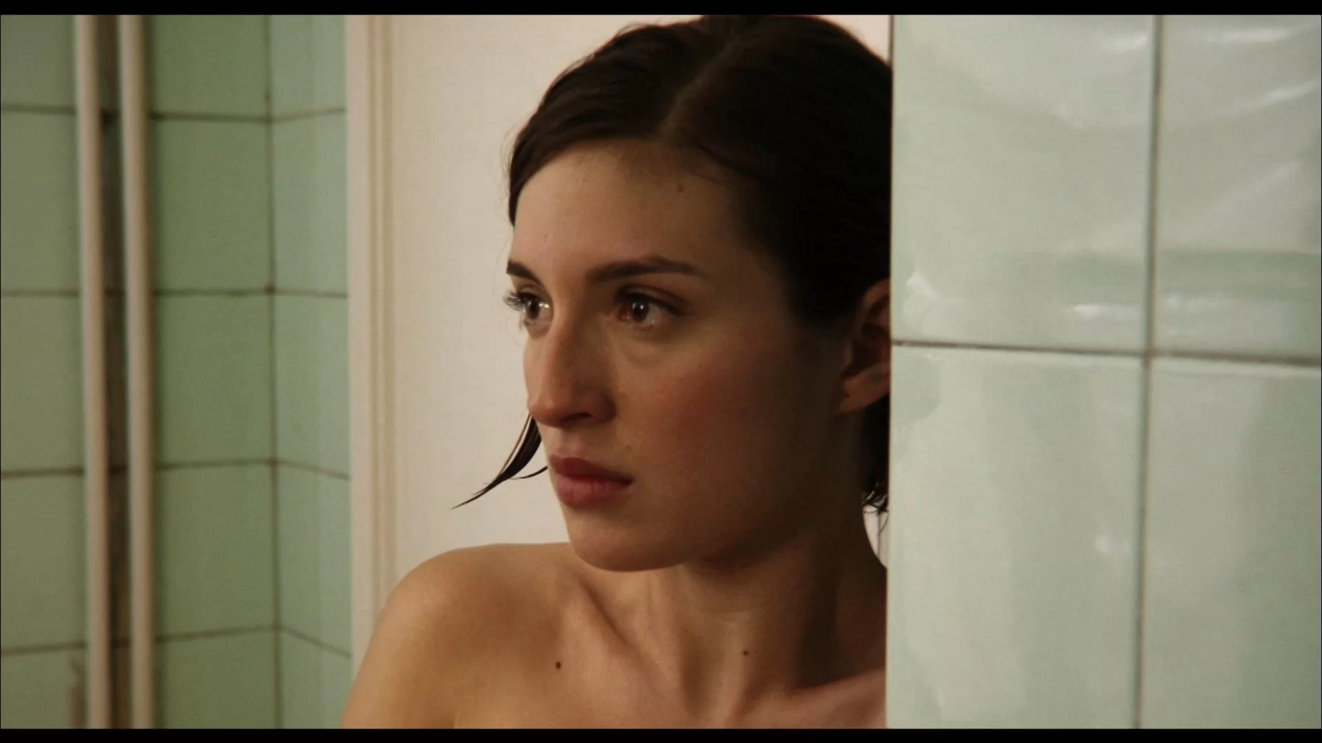 03 - Madrid 1987 2011 Remux 1080p USA Blu-ray AVC DD20.m2ts_snapshot_00.48.28.331.webp